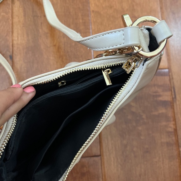 Fashionnova Mini Purse - Picture 4 of 4